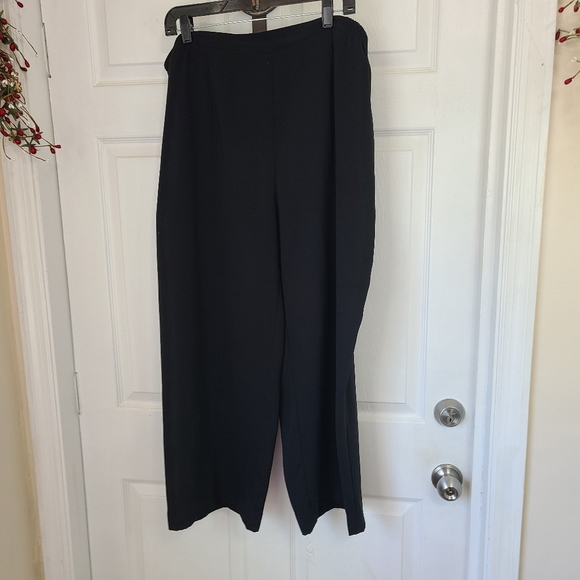 Southern Lady Woman's Elastic Waist Pull Up Pants, Size: 20W Color: Black - Picture 3 of 11